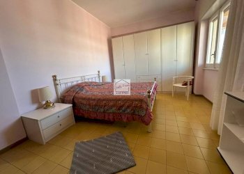 Camera da letto - Trilocale piazza Don Luigi Sturzo, Aprilia - foto 21