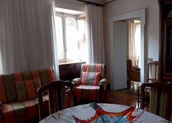 soggiorno - Apartment via San Francesco da Paola, 44, Torino (neighborhood Centro) - photo 7