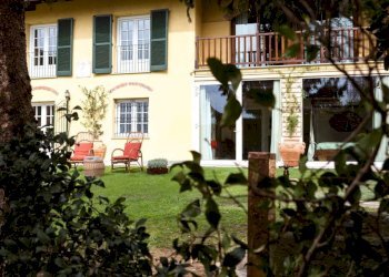 Giardino - Villa strada Comunale Val Pattonera, 224, Torino (zona Borgo Po) - foto 6