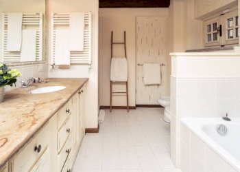 Bagno - Villa strada Comunale Val Pattonera, 224, Torino (zona Borgo Po) - foto 44