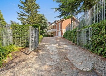 Giardino - Villa via Cassinasco, 64-68, Canelli - foto 11