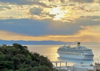 Vista - Appartamento via Ignazio Scotto, 26, Savona (zona Villetta) - foto 1