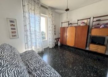 Camera da letto - Appartamento via Ignazio Scotto, 26, Savona (zona Villetta) - foto 12