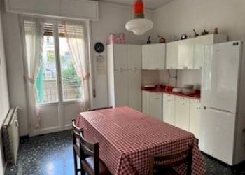 Cucina - Appartamento via Ignazio Scotto, 26, Savona (zona Villetta) - foto 15