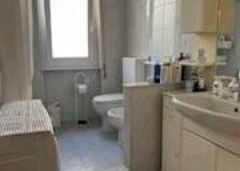 Bagno - Appartamento via Ignazio Scotto, 26, Savona (zona Villetta) - foto 20