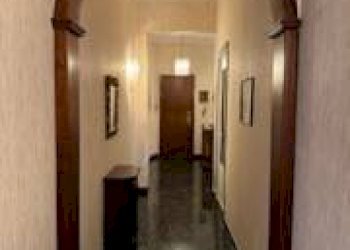 Corridoio - Appartamento via Ignazio Scotto, 26, Savona (zona Villetta) - foto 23