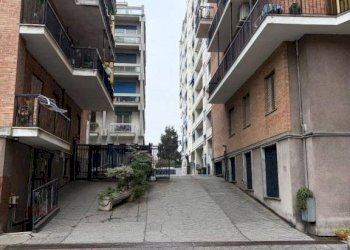 Box via Tommaso Grossi, 3, Torino (neighborhood San Salvario) - photo 2