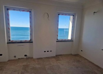 Camera da letto - Attico Genova (zona Quarto) - foto 7