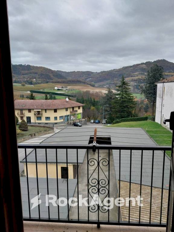 Three-room apartment via Roma, 18, Bubbio - photo 2