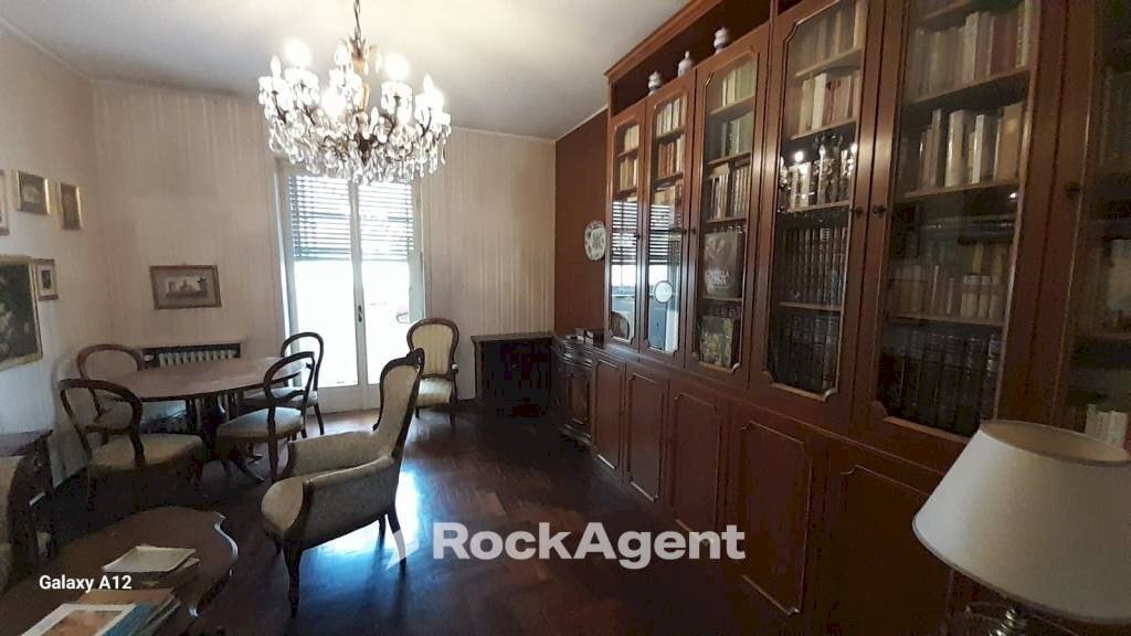 Trilocale via Bonetta Carlo, 7, Pavia - foto 1