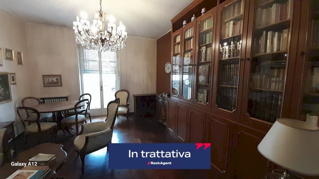 Salone - Trilocale via Bonetta Carlo, 7, Pavia - foto 1