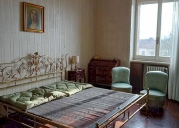 Camera da letto - Three-room apartment via Bonetta Carlo, 7, Pavia - photo 4