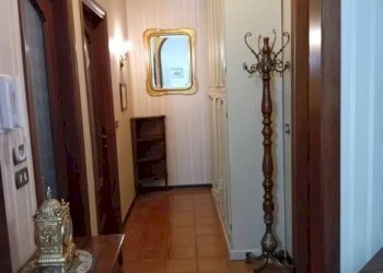 Corridoio - Three-room apartment via Bonetta Carlo, 7, Pavia - photo 7