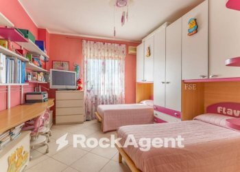 Camera da letto - Trilocale via Bellini, 105, Terlizzi - foto 18