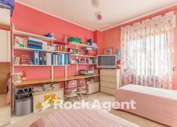 Camera da letto - Trilocale via Bellini, 105, Terlizzi - foto 19