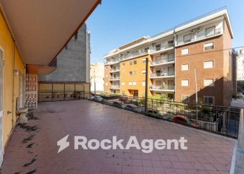 Terrazzo - Appartamento via Federico Ciccaglione, 15, Catania - foto 2