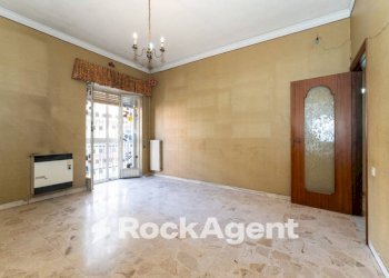 Camera da letto - Appartamento via Federico Ciccaglione, 15, Catania - foto 15