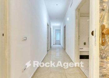 Corridoio - Appartamento via Francesco Petrarca, Napoli (zona Posillipo) - foto 7