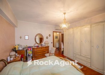 Camera da letto - Apartment viale Italia, 2, Messina - photo 26