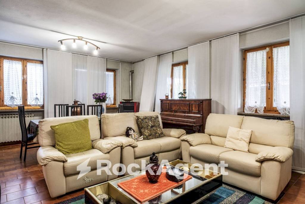 Salone - Villa via Eugenio Montale, 6, Frascarolo - photo 1