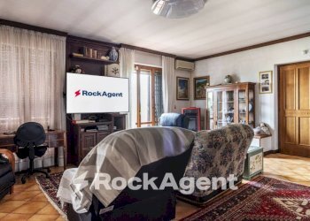 Salone - Villa via Eugenio Montale, 6, Frascarolo - photo 4