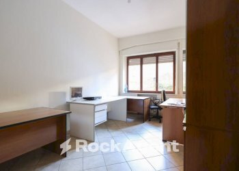 Ufficio via Edmondo Buccarelli, 4, Catanzaro - foto 8