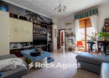 Trilocale vico III Gradoni Porta Marina, 2, Catanzaro - foto 2