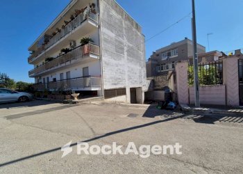 Warehouse via Mentana, Bitonto - photo 2