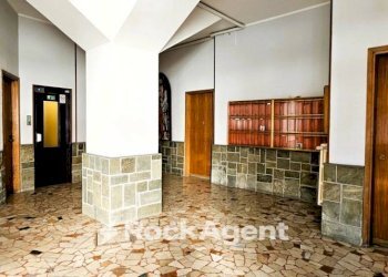 Interno palazzo - Monolocale via Genova, 19, Bardonecchia - foto 3