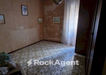 Stanza non arredata - Quadrilocale vico X Bellavista, 4, Catanzaro - foto 15