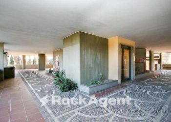 Trilocale via Deserto del Gobi, Roma (zona Torrino) - foto 36