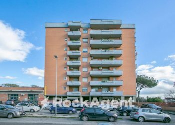 Trilocale via Deserto del Gobi, Roma (zona Torrino) - foto 46