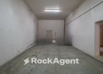 Magazzino - Quadrilocale via Fabio Filzi, 35, Gravina in Puglia - foto 27