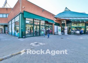 Negozio via Amilcare Ponchielli, 23, Bologna (zona Savena) - foto 19