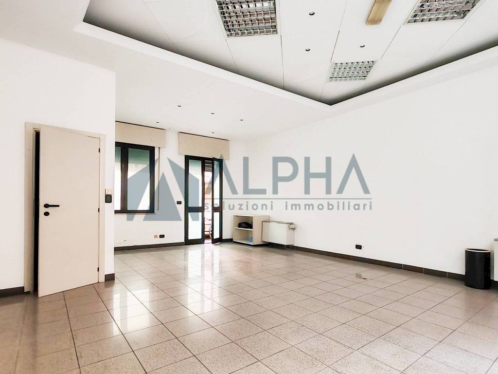 Ufficio - Shop vicolo Levizzani, 22, Rimini - photo 1