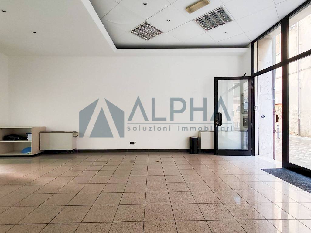 Interno non residenziale - Shop vicolo Levizzani, 22, Rimini - photo 2