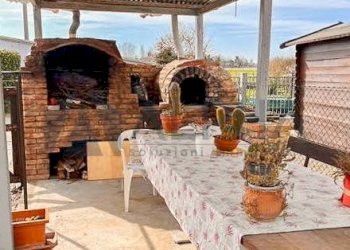 Veranda - Casa indipendente via Rivaletto, Ravenna (zona Sant'Alberto) - foto 12