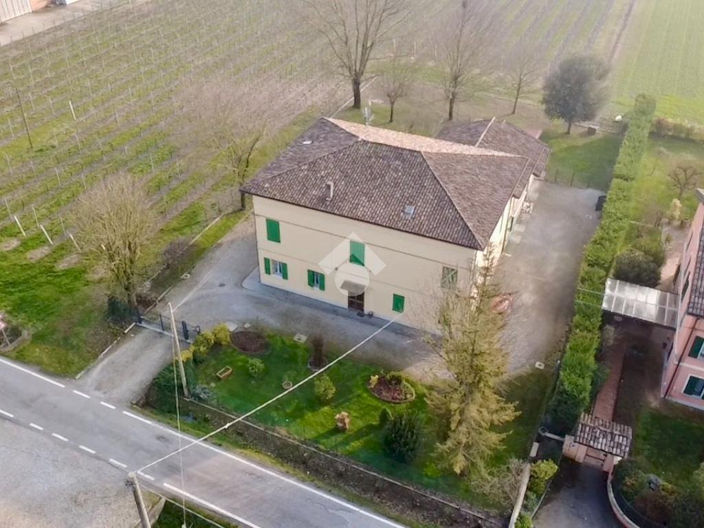 Independent house Strada Santa Maria, Novellara - photo 2