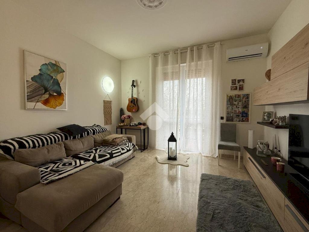 Three-room apartment Via Tornaco, Borgolavezzaro - photo 2