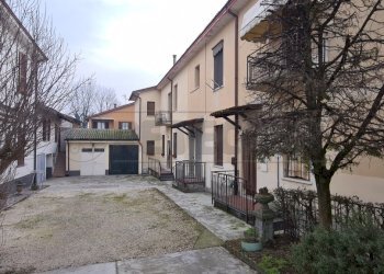 20220131_092229.jpg - Terratetto - Terracielo Via Naviglio, Cremona - foto 1