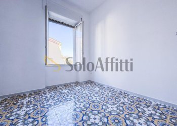 Camera - Bilocale Via Giovanni Pascoli 42, Napoli (zona Posillipo) - foto 18