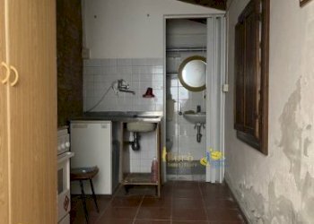 IMG_3996.jpeg - Magazzino Via Corso Corsi 15, Parma - foto 2