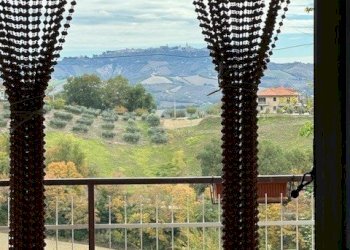 13 DI LEO IMMOBILIARE VENDE VILLINO DI AMPIE METRA - Casa indipendente Carassai - foto 2