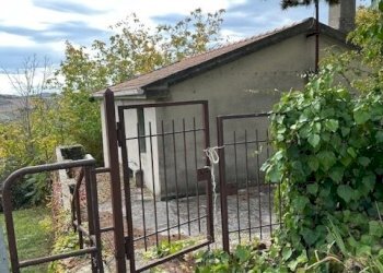 14DILEOIMMOBILIAREVENDECASADICAMPAGNACONTERRENOAGR - Casale Carassai - foto 14