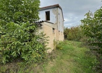 04DILEOIMMOBILIAREVENDECASOLAREDARISTRUTTURARERIPA - Casale Ripatransone - foto 4