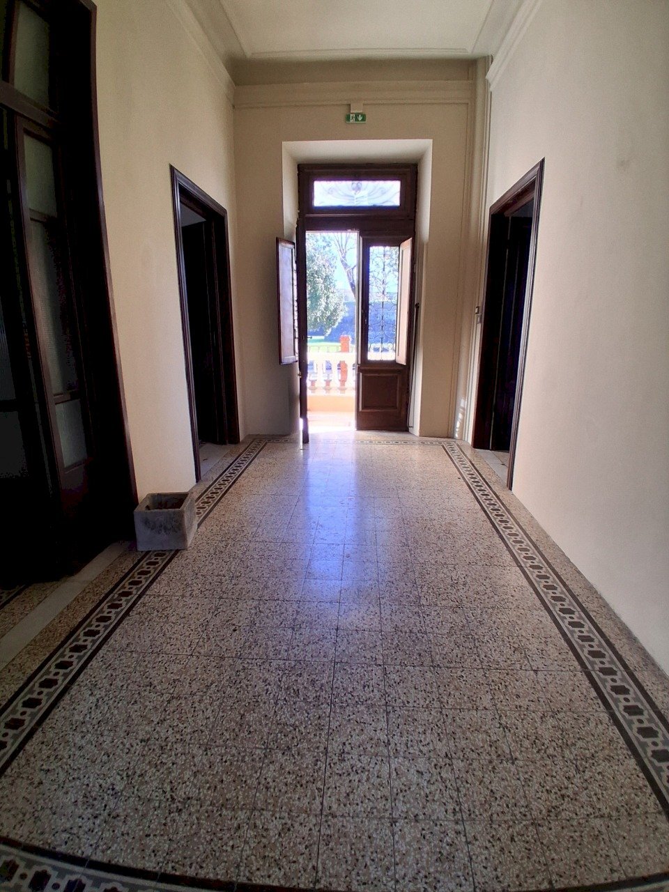 1000042145.jpg - Ufficio Via C. Angeloni, Lucca - foto 2