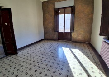 1000042129.jpg - Ufficio Via C. Angeloni, Lucca - foto 1