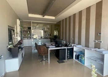 2.jpg - Ufficio Via Francesco Dassori 171, Genova (zona Albaro) - foto 3