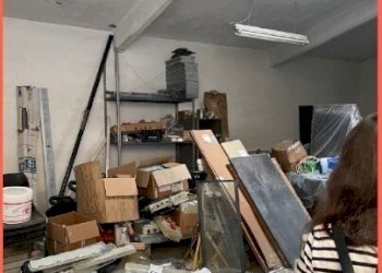 4.jpg - Warehouse Via Fereggiano 81 R, Genova (neighborhood Marassi) - photo 3