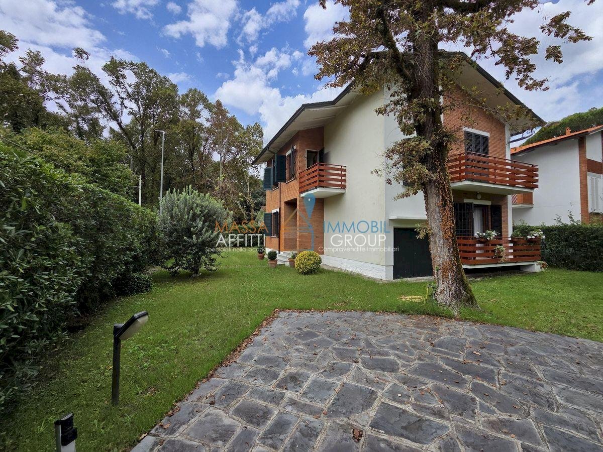 1.jpg - Villa Via dei Fortini 75, Massa - foto 2